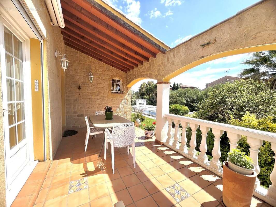 Villa avec piscine de plain pied - photo 6