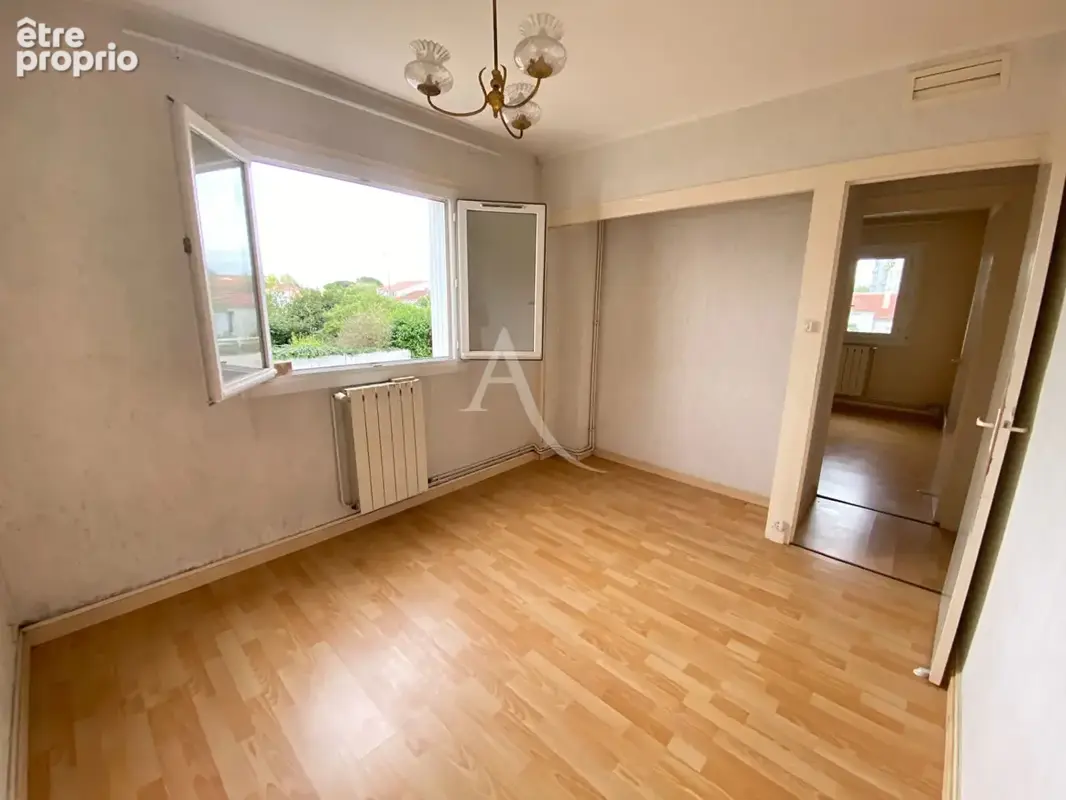 Appartement 3 pièces avec balcon, loggia et garage - photo 12