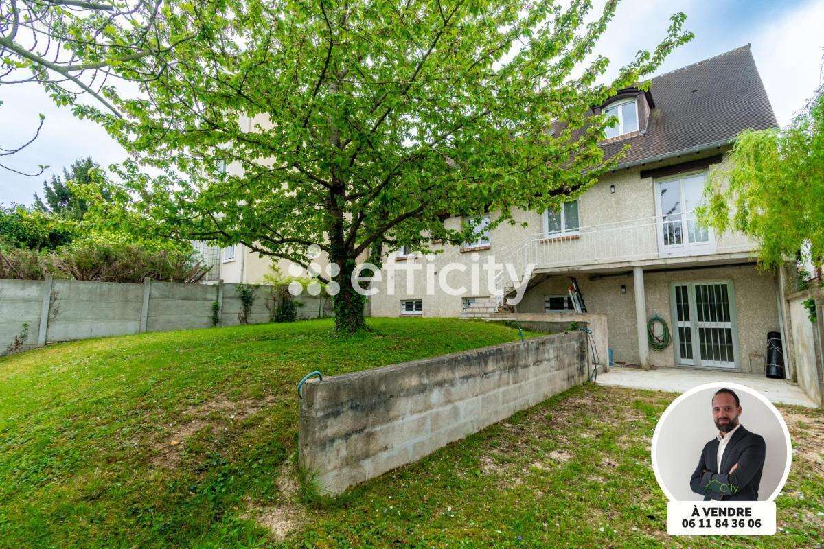 Maison à VILLENEUVE-LE-ROI