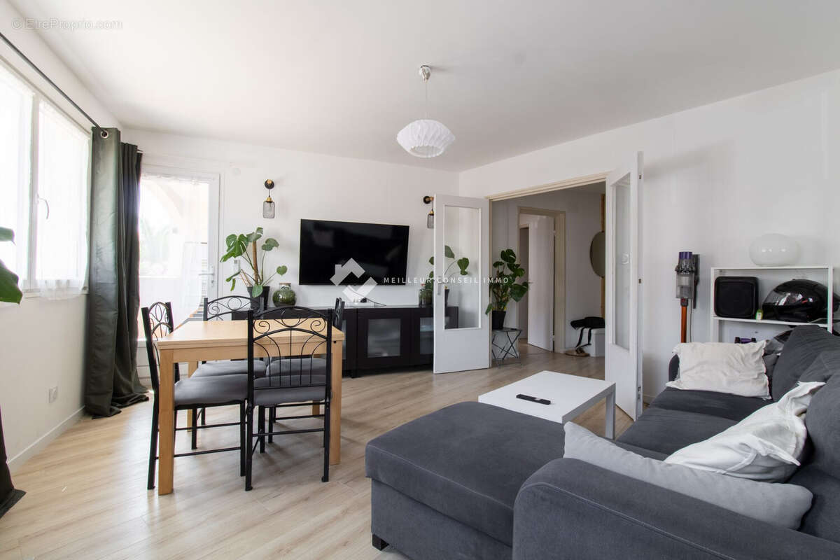 Appartement 59 m² à Agde  - photo 2
