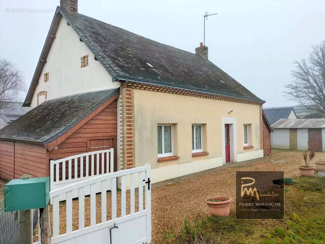 Maison à CHANGE