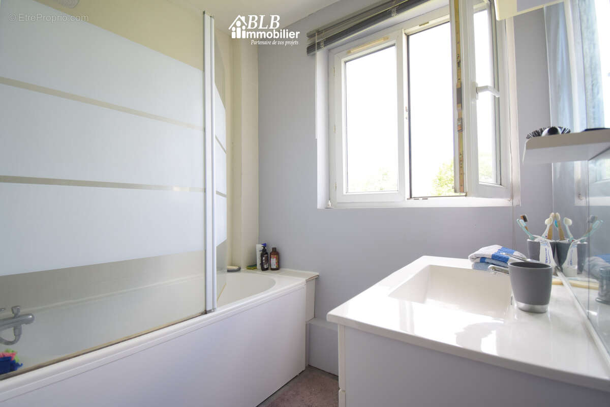 Appartement à MAUREPAS