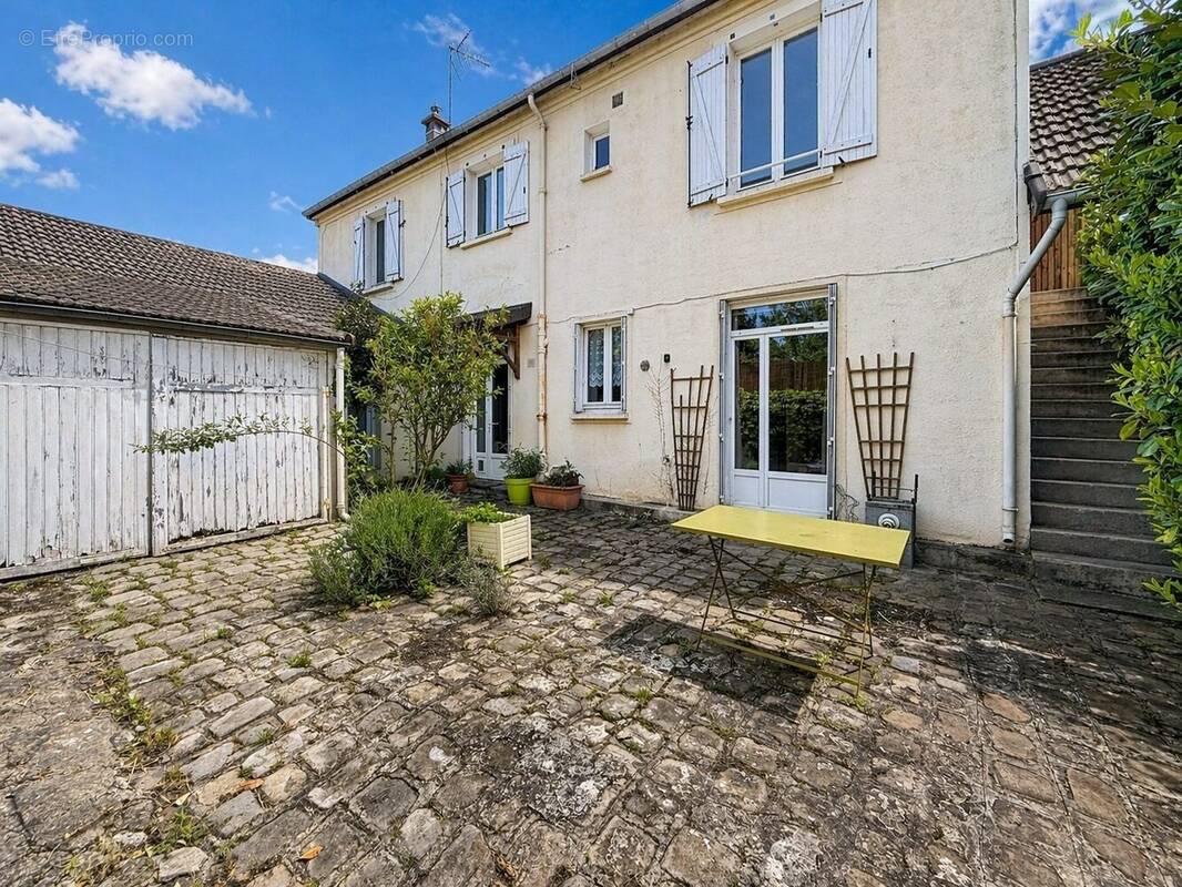 Maison à MAISONS-ALFORT