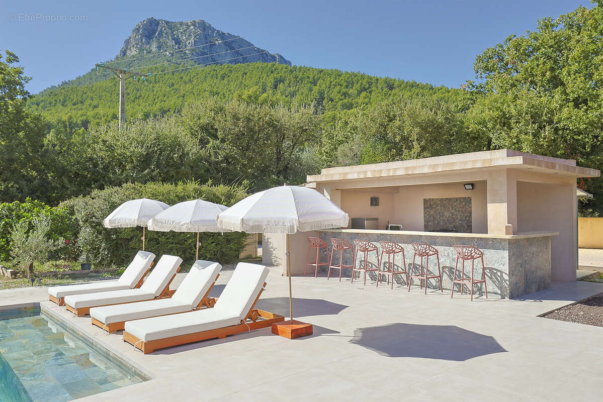 Maison à BELGENTIER