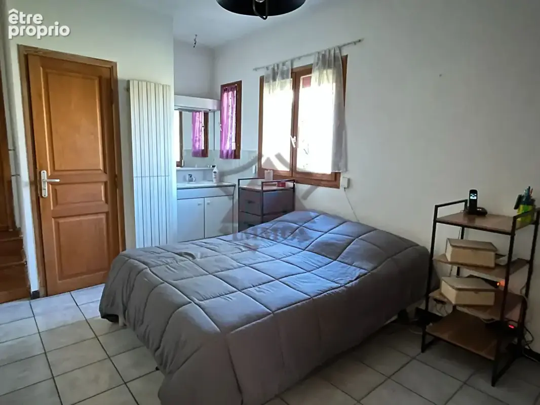 Maison avec piscine et appartement indépendant - photo 12