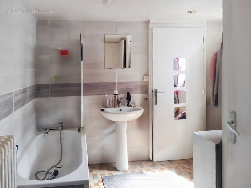 Immeuble de rapport  avec 3 logements - photo 9