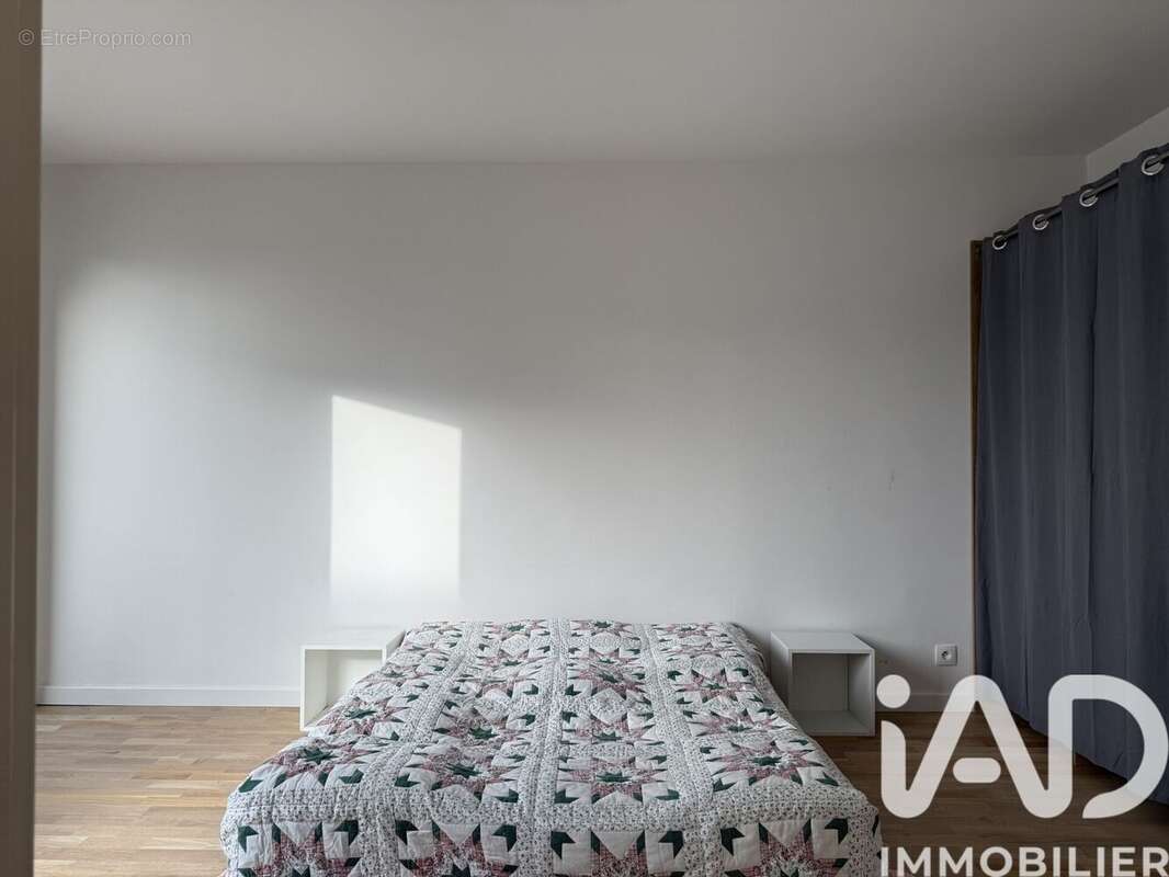 Photo 9 - Appartement à NANTERRE