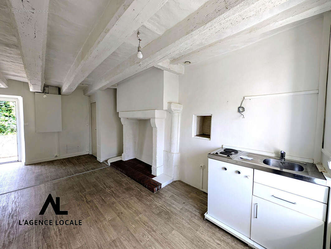 Maison à SAINT-JEAN-DE-LA-CROIX