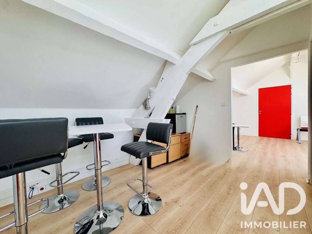 Commerce 148 m² à Garancieres  - photo 7
