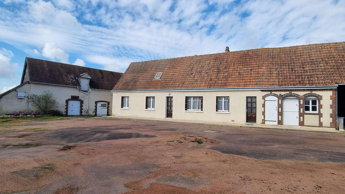 Maison à ILLIERS-COMBRAY