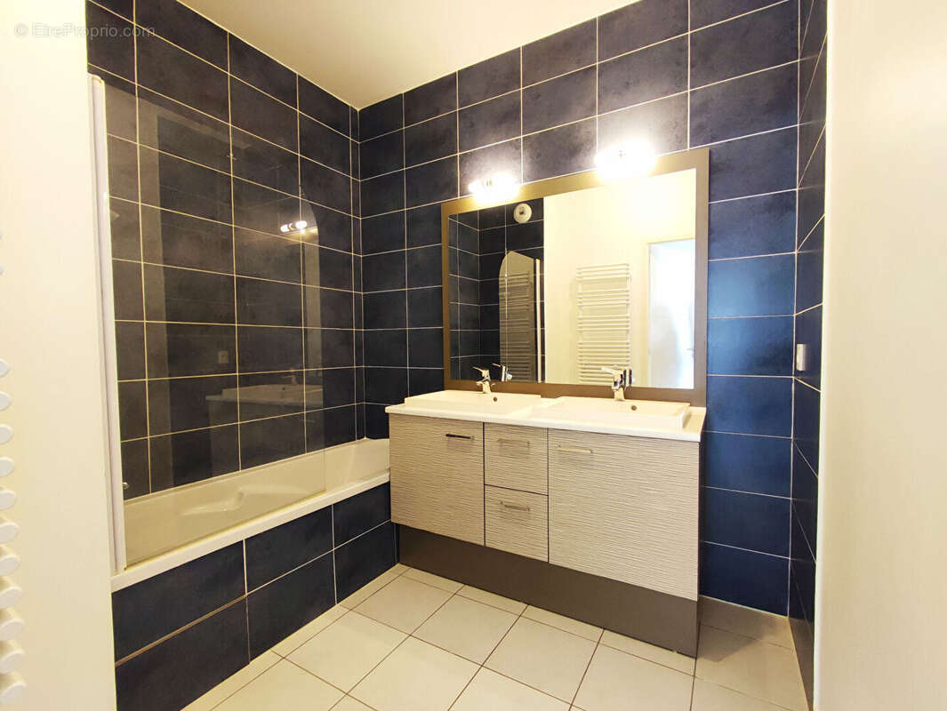 Appartement à VALLEIRY