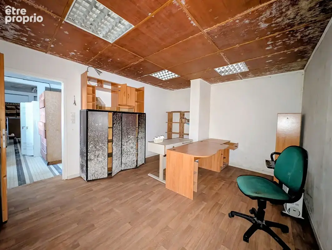 Immeuble Saint Aubin Les Elbeuf 7 pièces 370 m2 - photo 4