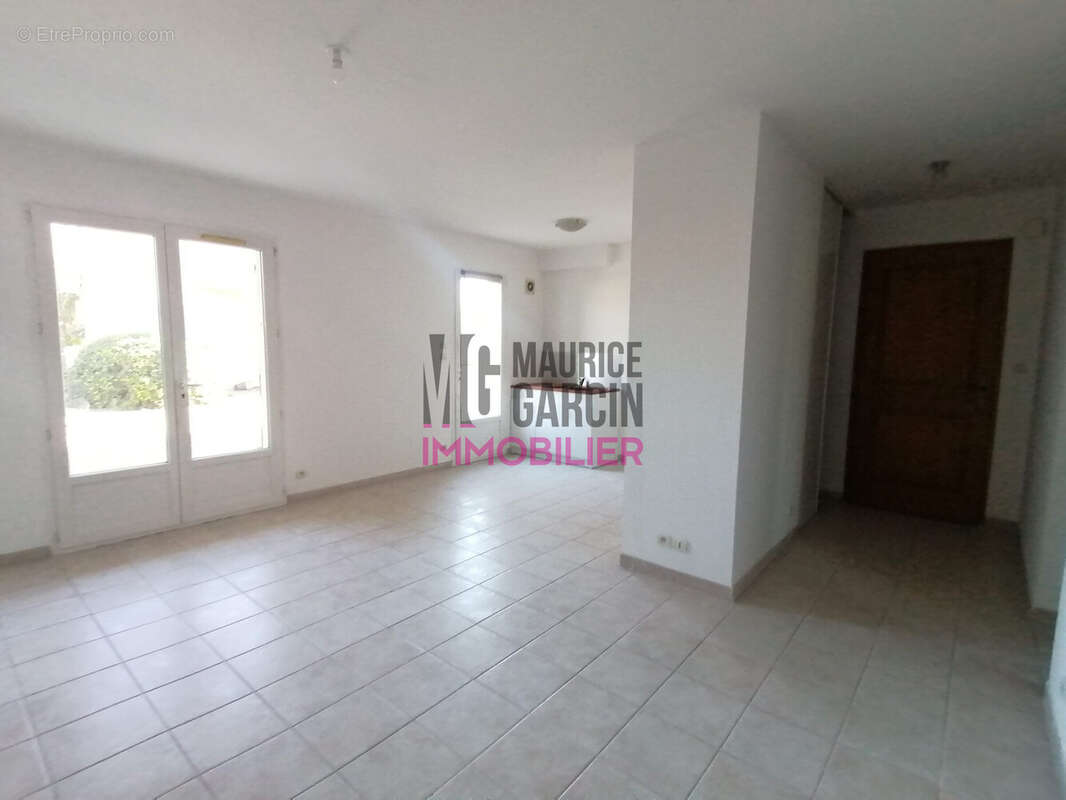 Appartement à L&#039;ISLE-SUR-LA-SORGUE