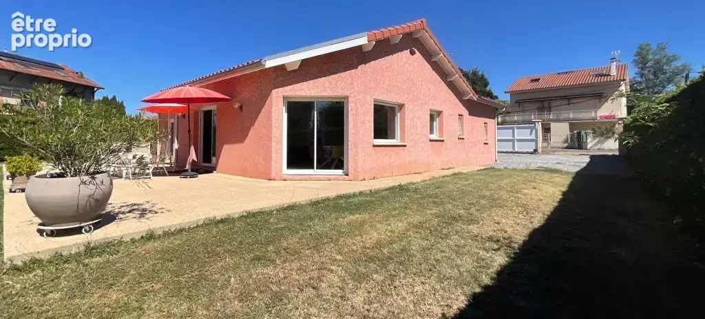 Maison récente plain-pied de 120 m2 à Saint Marcellin en Forez - photo 4