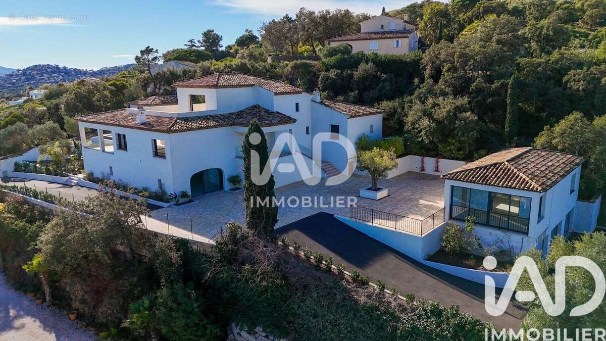 Maison 416 m² à Sainte-Maxime  - photo 6