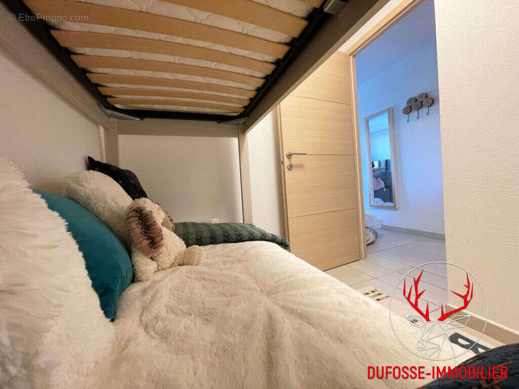 Nouveau - studio cabine - balcon - meubles - photo 7