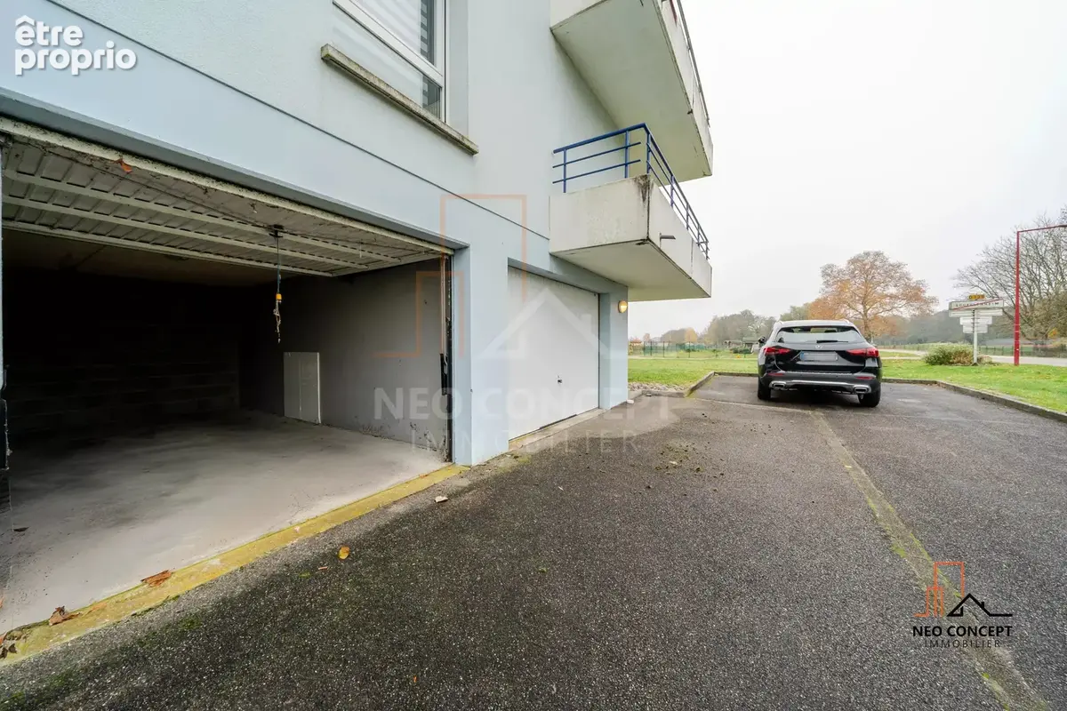 * SOUFFLENHEIM - Beau F3 à rafraichir avec cave, place de parking et garage ! * - photo 13