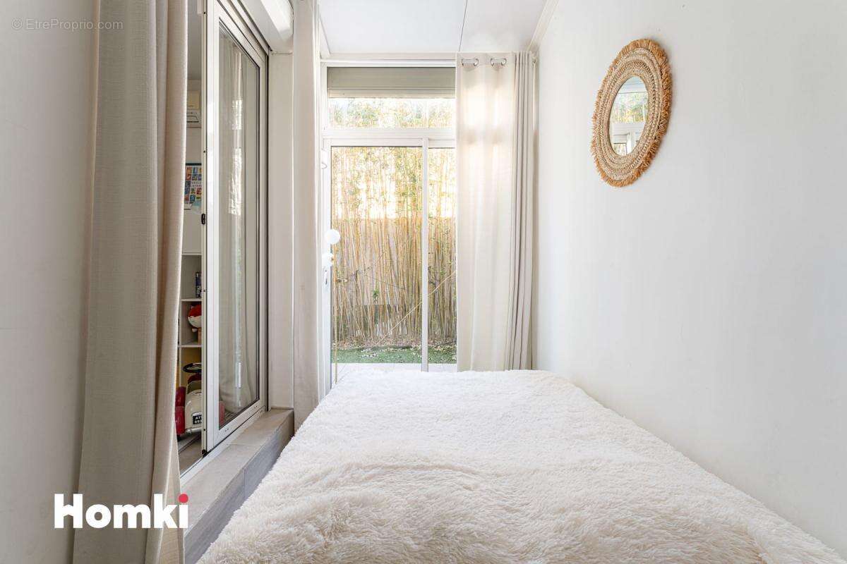 Appartement à MARSEILLE-7E