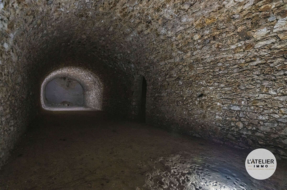 Maison à CHIGNY-LES-ROSES