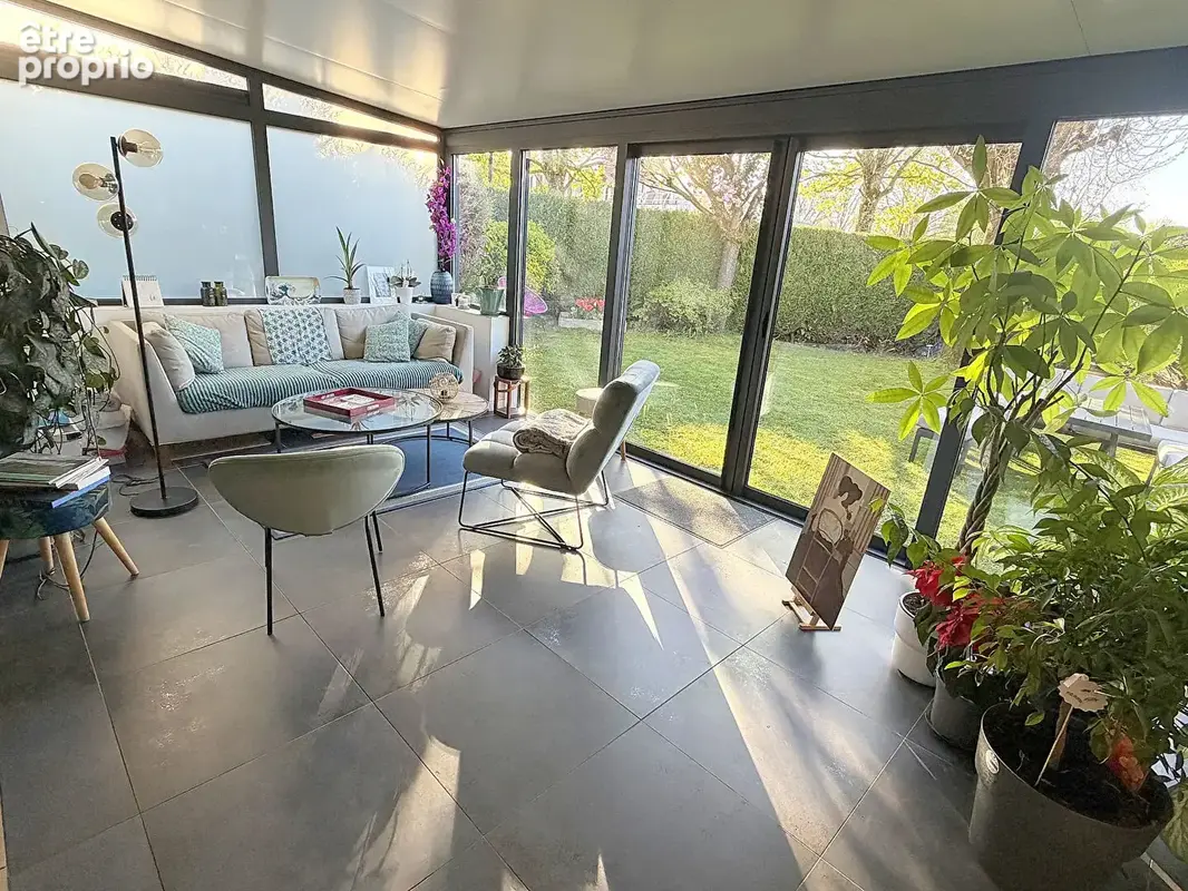Maison Montigny Le Bretonneux 7 pièce(s) 136.71 m2 - photo 5