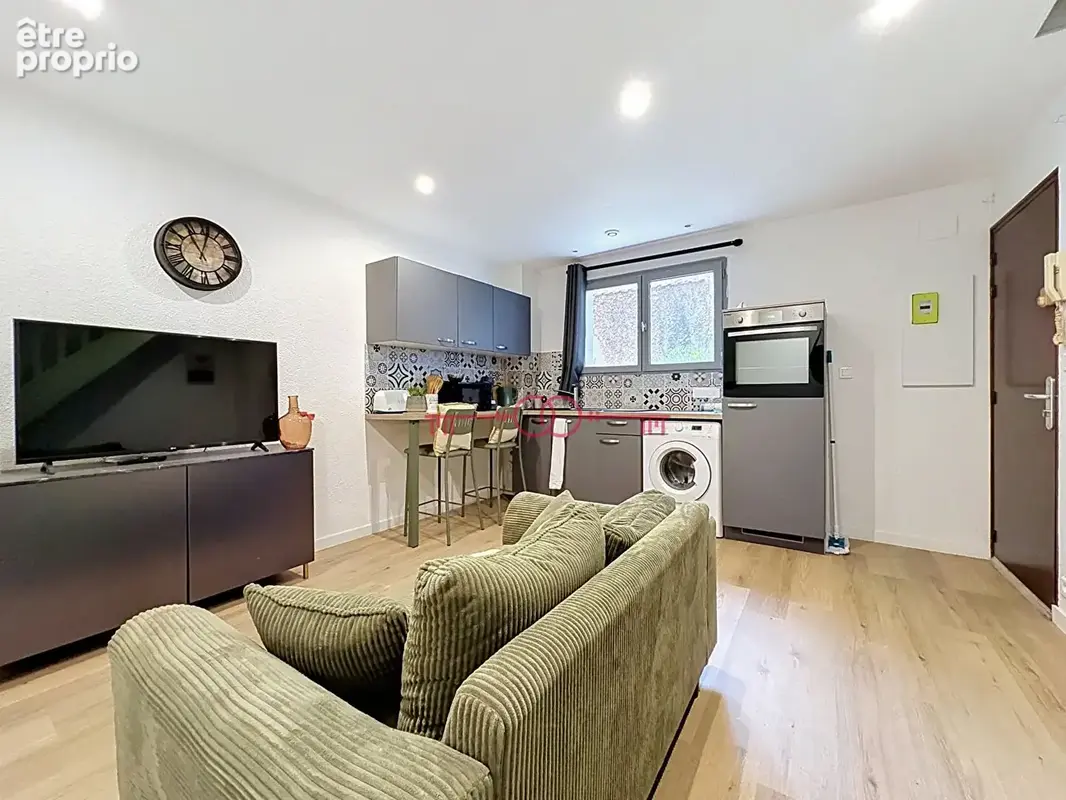 EN EXCLUSIVITE - A VENDRE Duplex meublé en hyper-centre de Reims - photo 2
