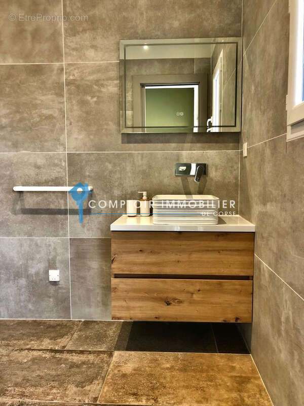 Villa style bergerie 3 chambres en pierre de taille avec piscine - photo 16