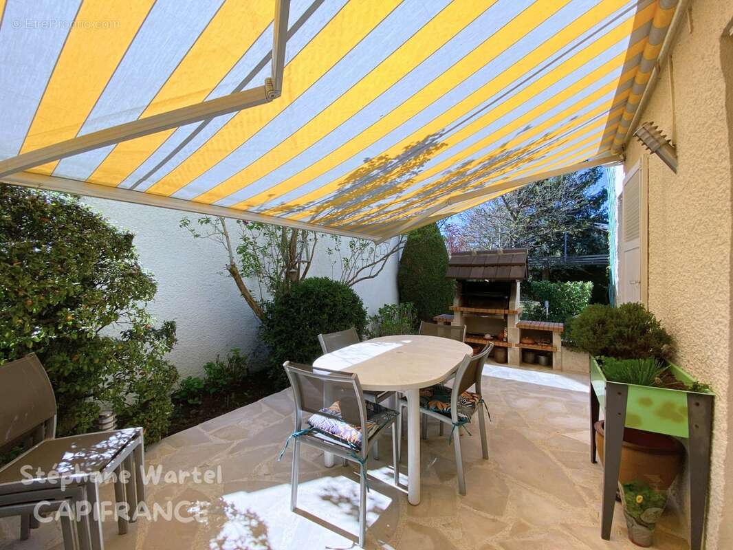 Vivre l'exception Cantilienne : Maison contemporaine lumineuse et son jardin arboré à Chantilly (60) - photo 8