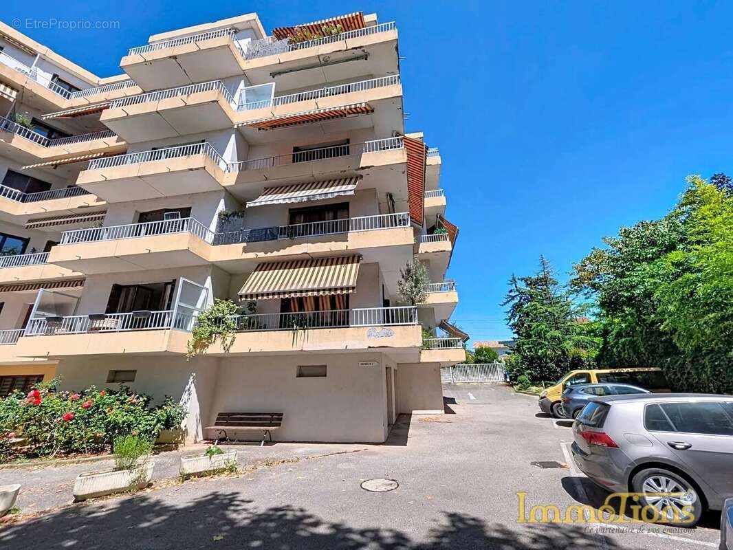 Appartement à ROMANS-SUR-ISERE