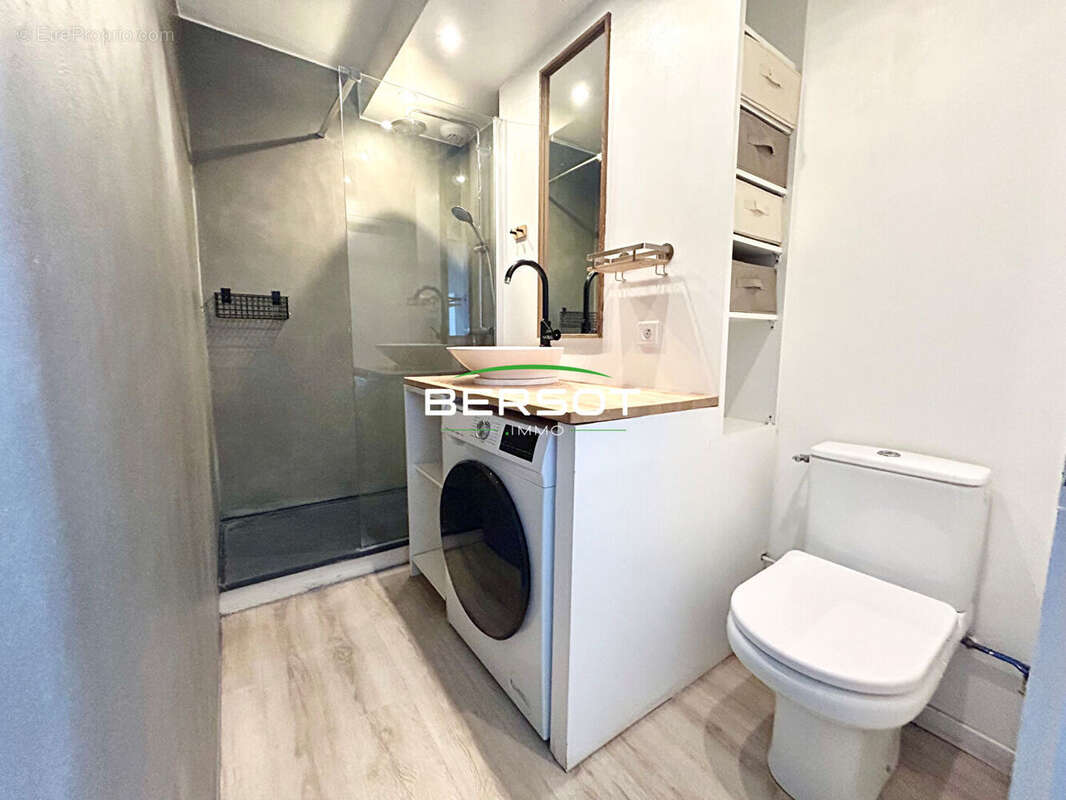 Appartement à EVIAN-LES-BAINS