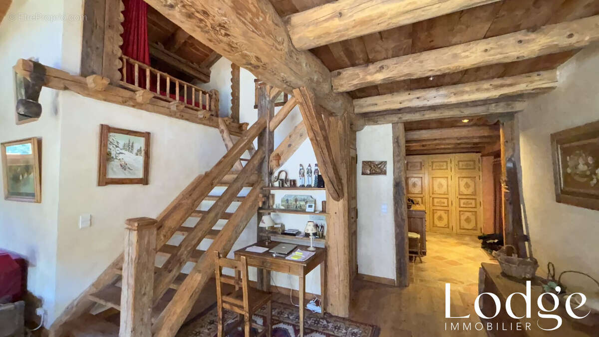 Maison à LA SALLE-LES-ALPES