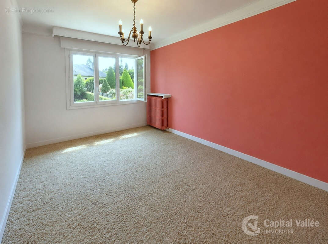 Maison 140m2 - 3 à 4 chambres - Commerces et RER à pieds - photo 8