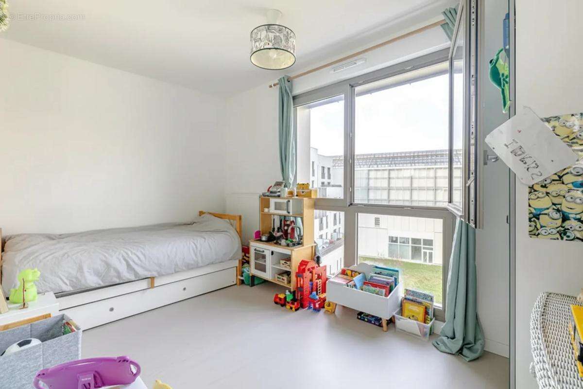 Appartement à COLOMBES
