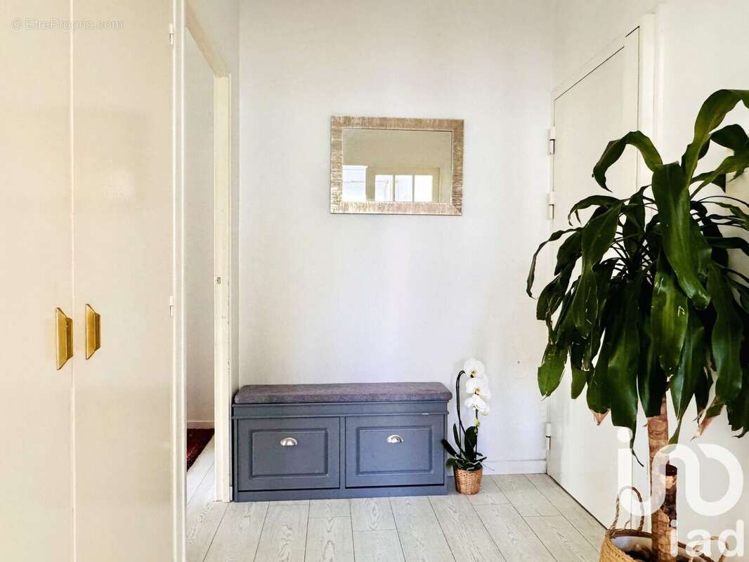 Photo 3 - Appartement à FONTENAY-LE-FLEURY