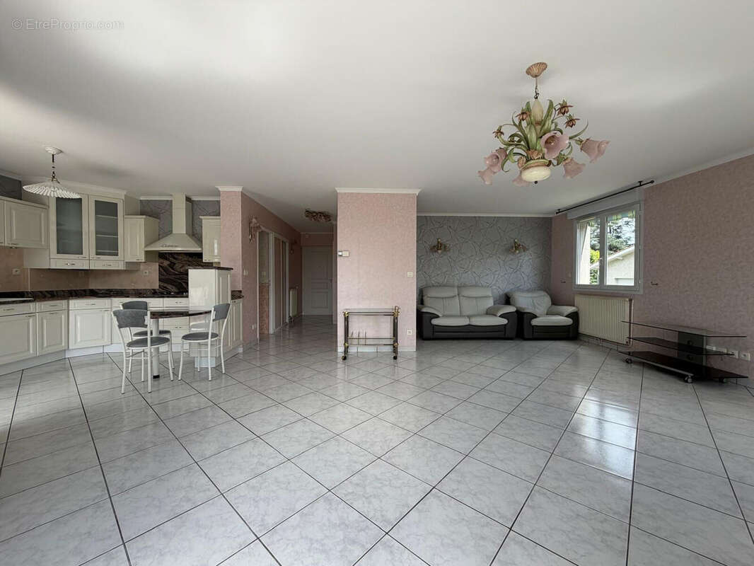 Photo 8 - Appartement à SAINT-CHAMOND