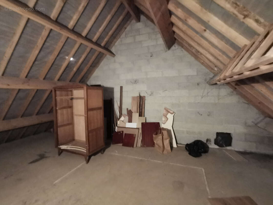 Maison à CHEROY