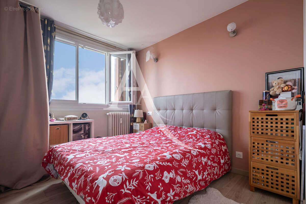 Appartement à CHATILLON