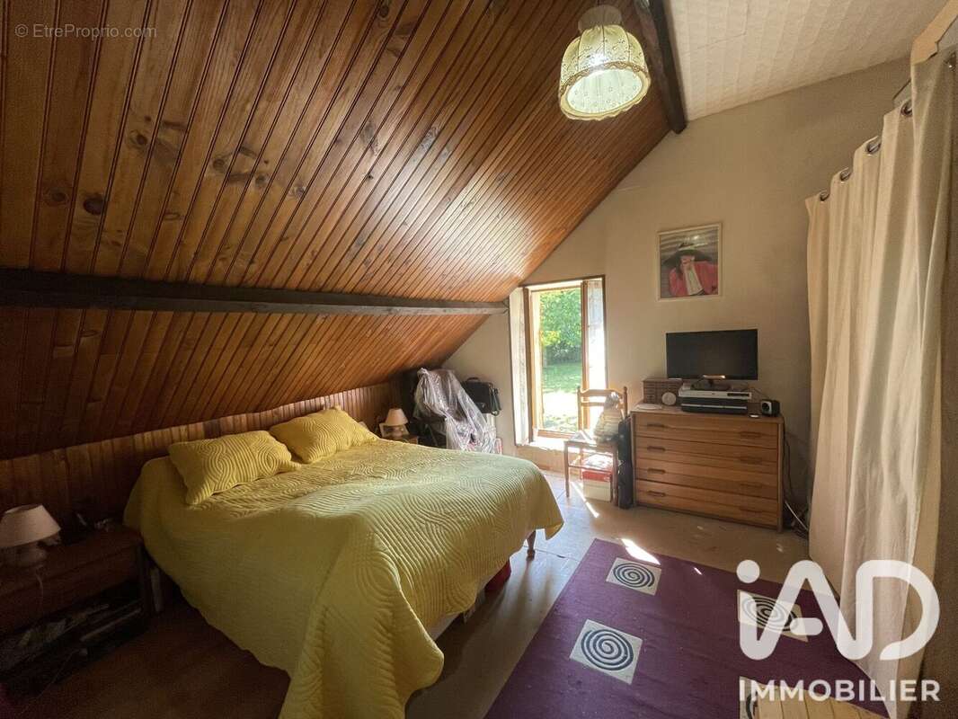 Maison 90 m² à Chateauneuf-Val-De-Bargis  - photo 8