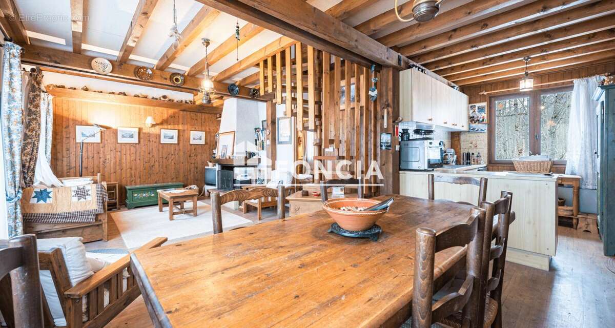 Maison à LES HOUCHES