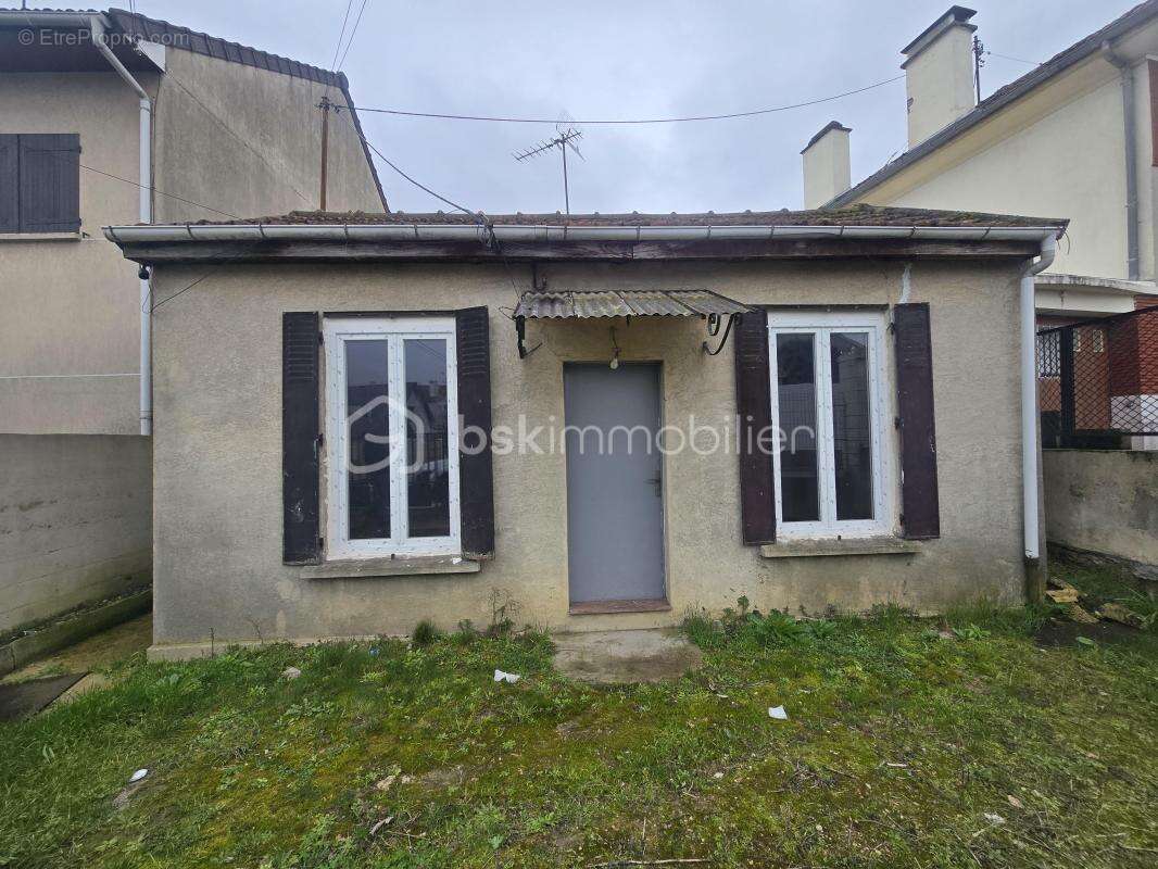 Maison à VITRY-SUR-SEINE