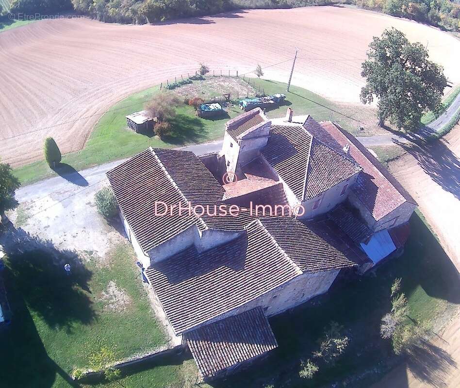 Maison à CORDES-SUR-CIEL