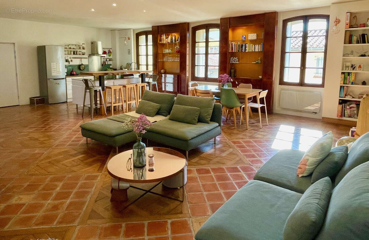 Maison à VILLENEUVE-DE-LA-RAHO