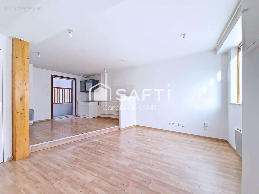 Photo 2 - Maison à LA VERPILLIERE