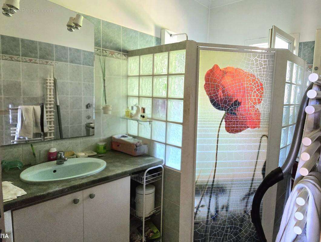 Maison 87 m² à Reillanne  - photo 8