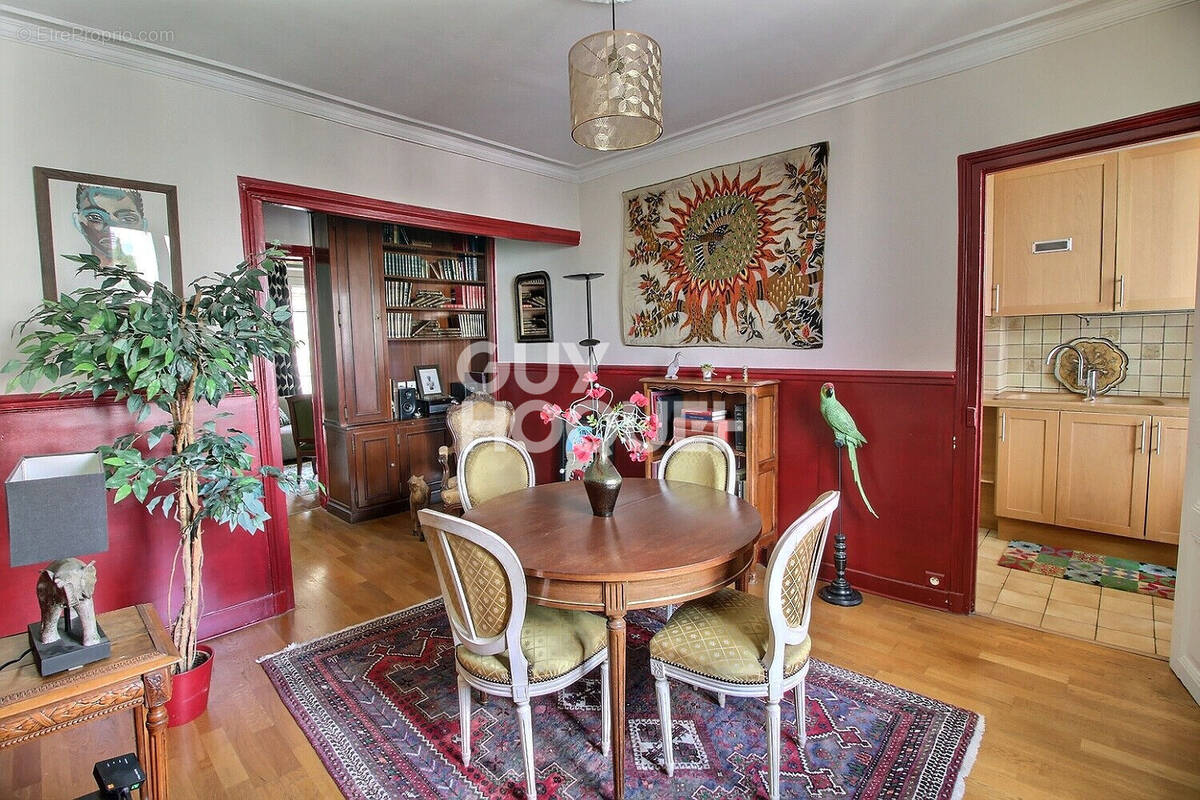 Appartement à PUTEAUX