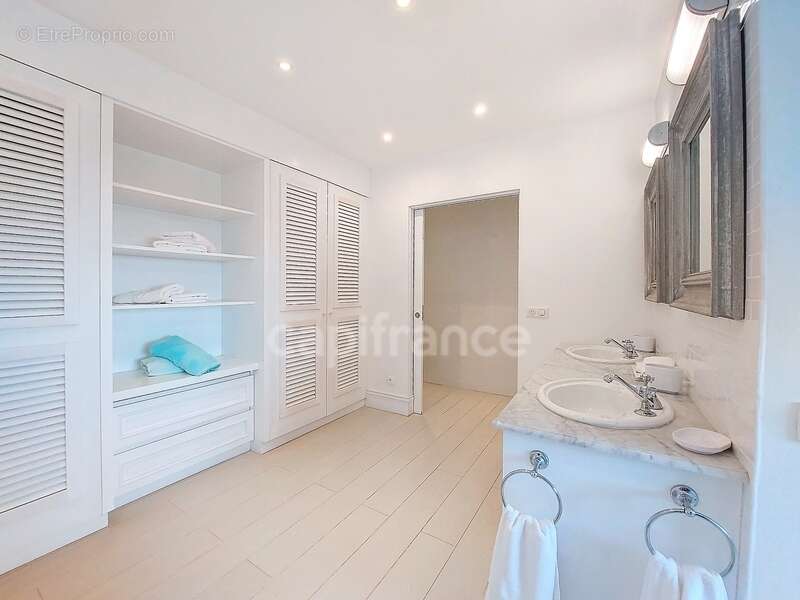 Maison à SAINT-MARTIN