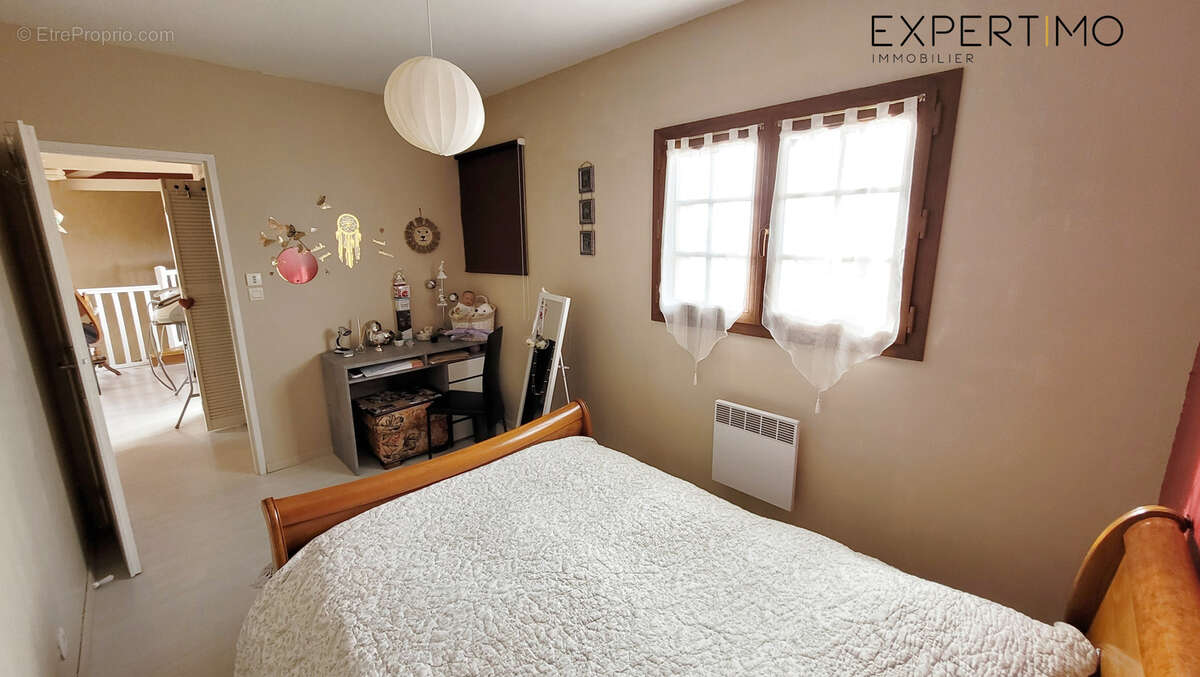 Maison à CHASSENEUIL-DU-POITOU