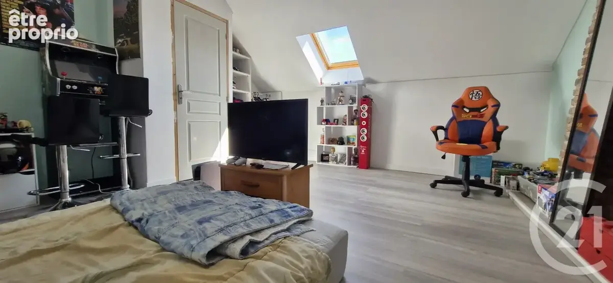 Maison 6 pièces 153 m² à vendre à Saint-Denis-Les-Ponts (28200) - photo 10