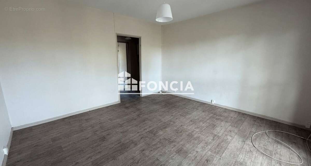 Appartement à YERRES