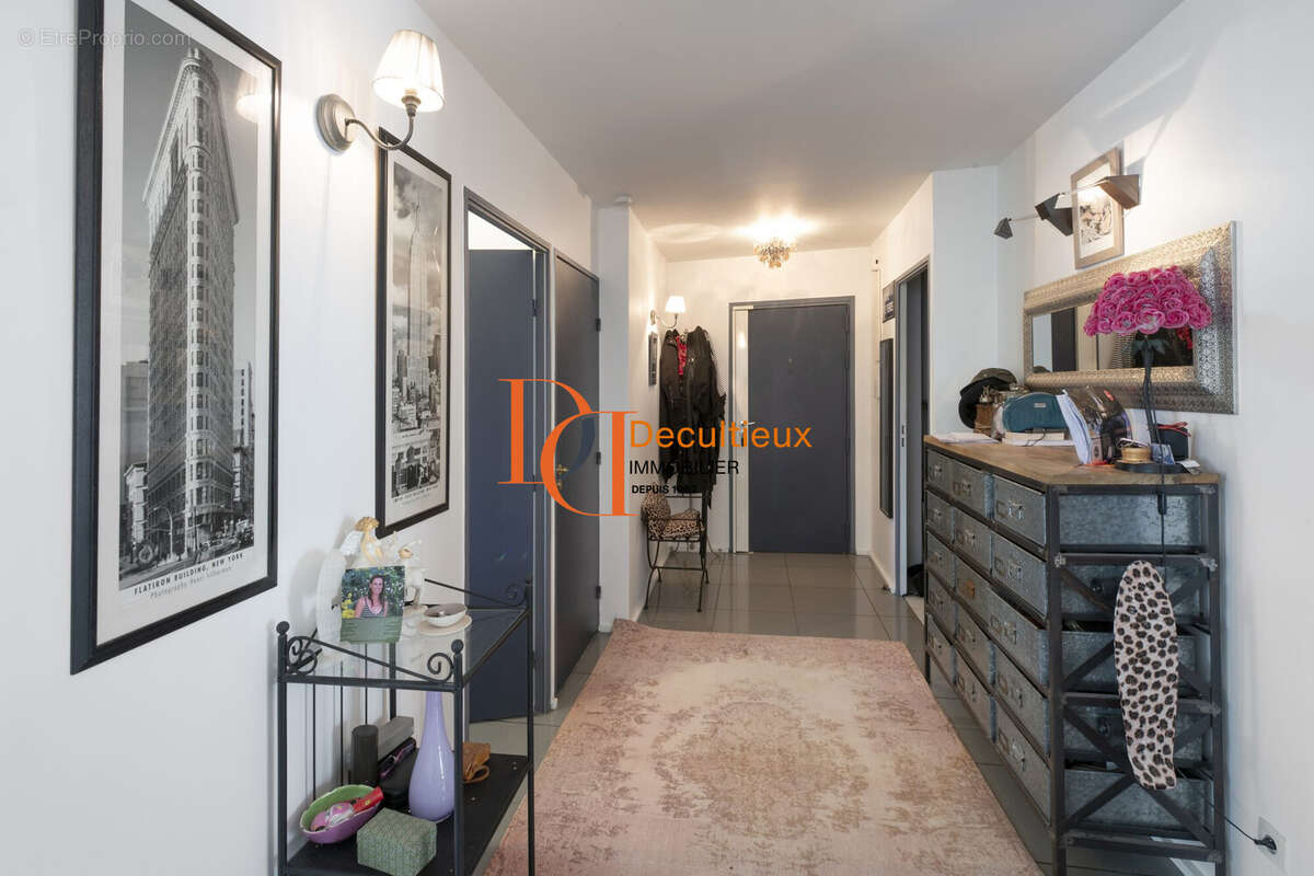 Appartement à LYON-4E