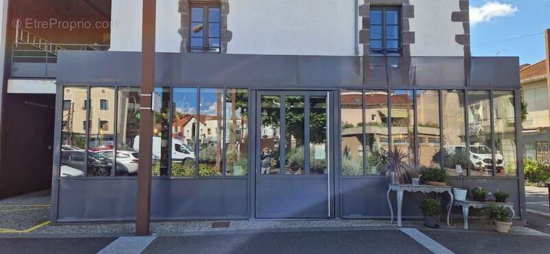 Commerce à COURNON-D'AUVERGNE